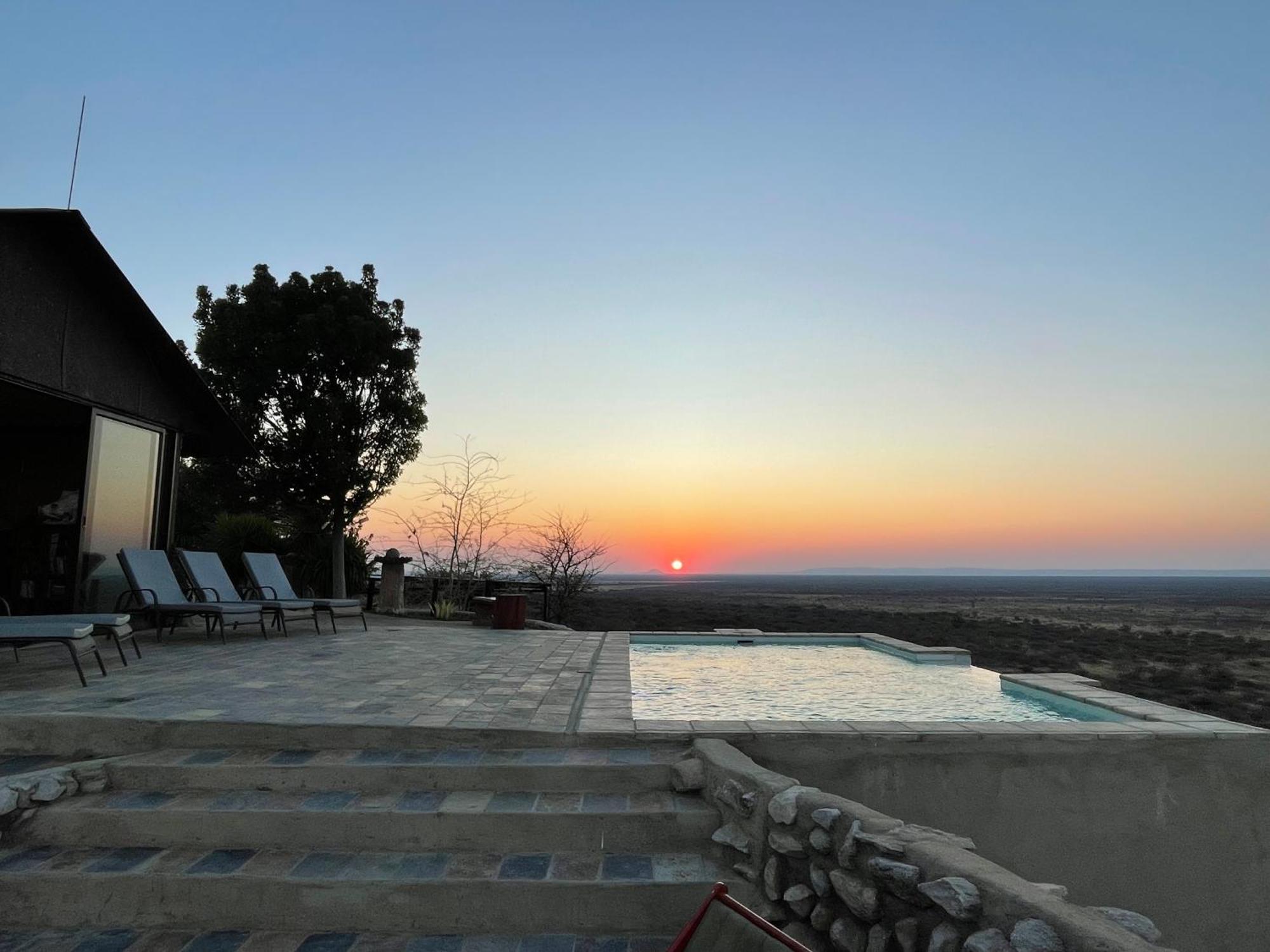 Aloegrove Safari Lodge Otjiwarongo Eksteriør bilde